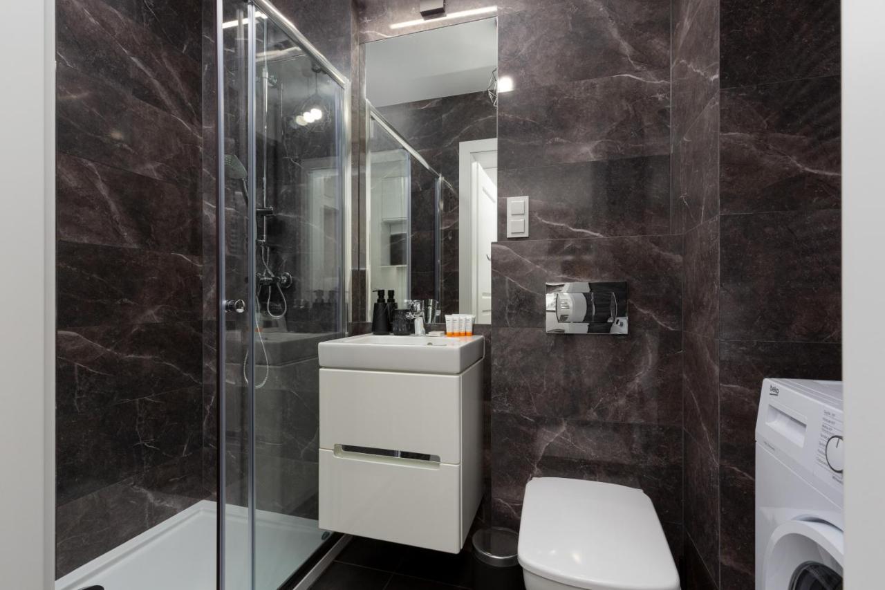 Elegancki Apartment Z Parkingiem By Noclegi Renters Warsawa Bagian luar foto